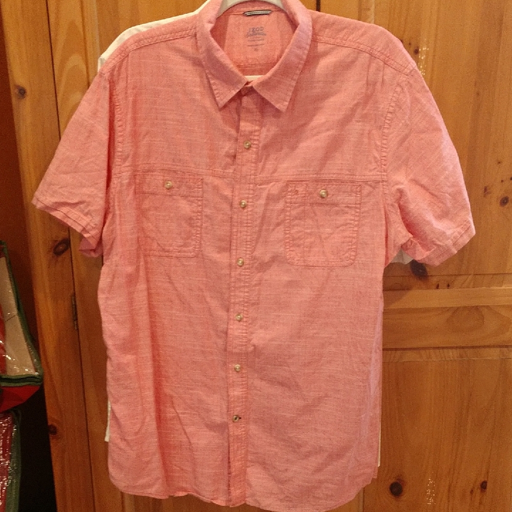 Pink Dress Shirt with Traditional Collar